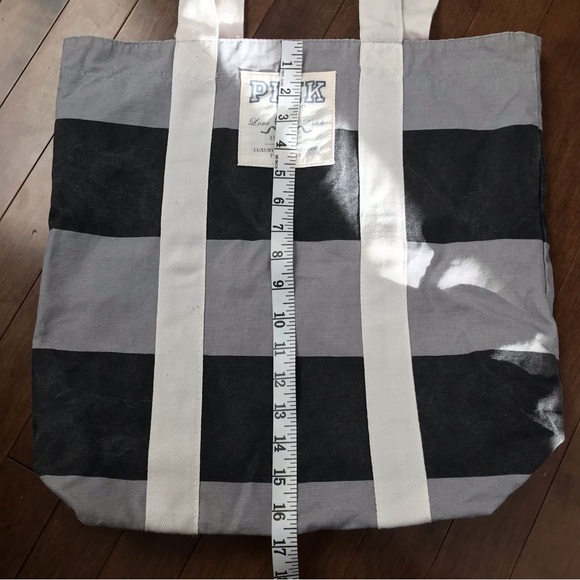 PINK tote bag, gray and black with cream handles, pink interior - Picture 9 of 12